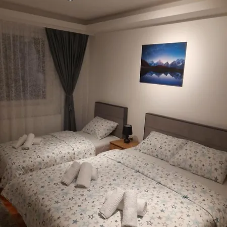 2 Διαμέρισμα *